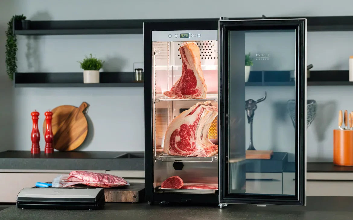 Grill oder Pfanne: Was ist der beste Weg, ein Steak zuzubereiten?