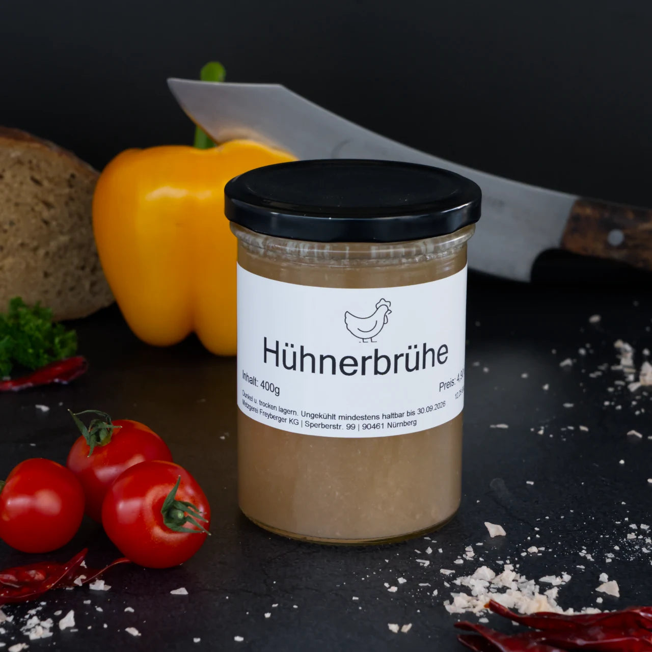 Hausgemachte Rinder- und Hühnerbrühe