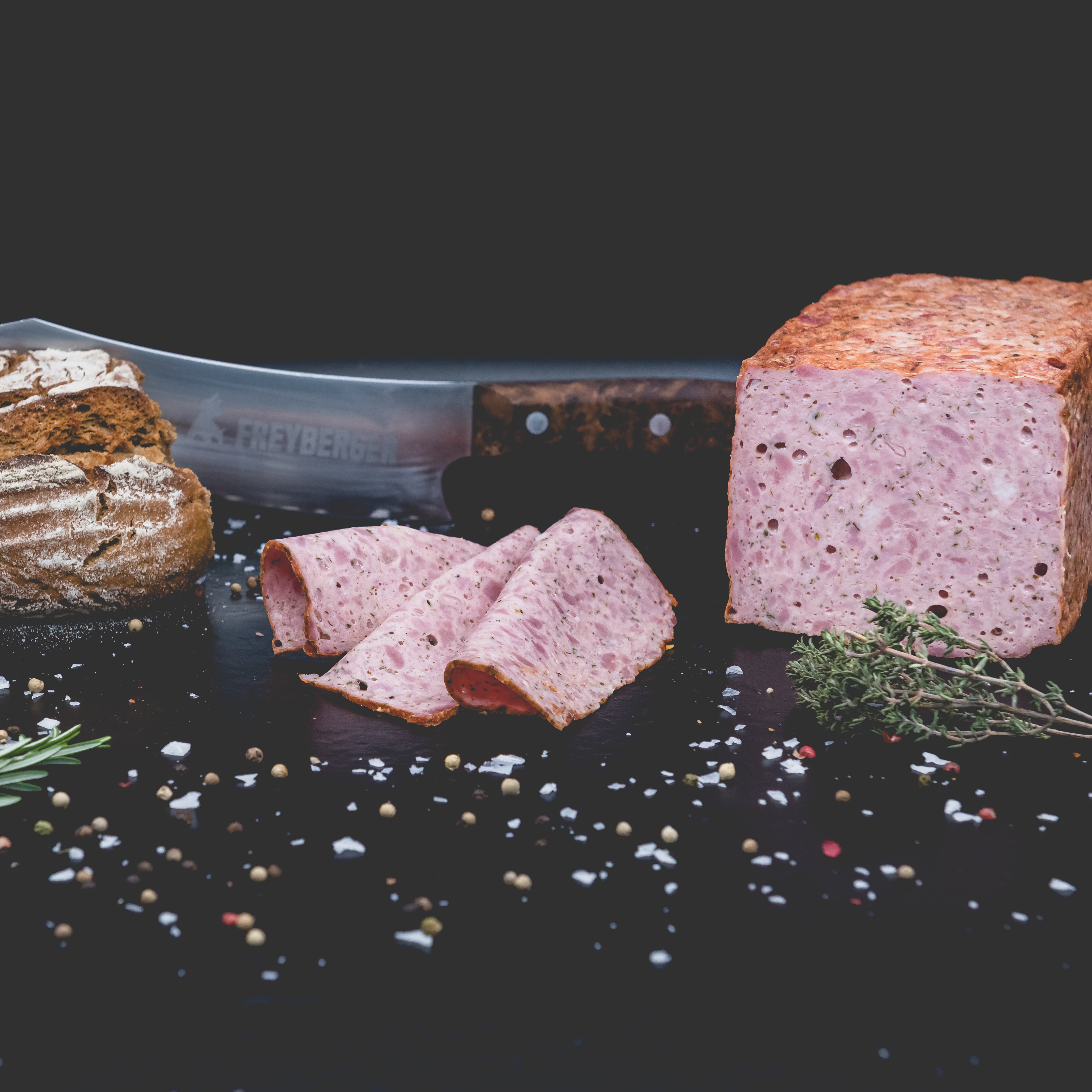 bauernleberkase bauern leberkaese - natürlich von Freyberger