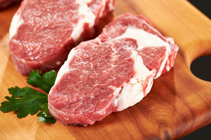 ribeye steak wetaged 19 Rind Ribeye Steak nah - natürlich von Freyberger