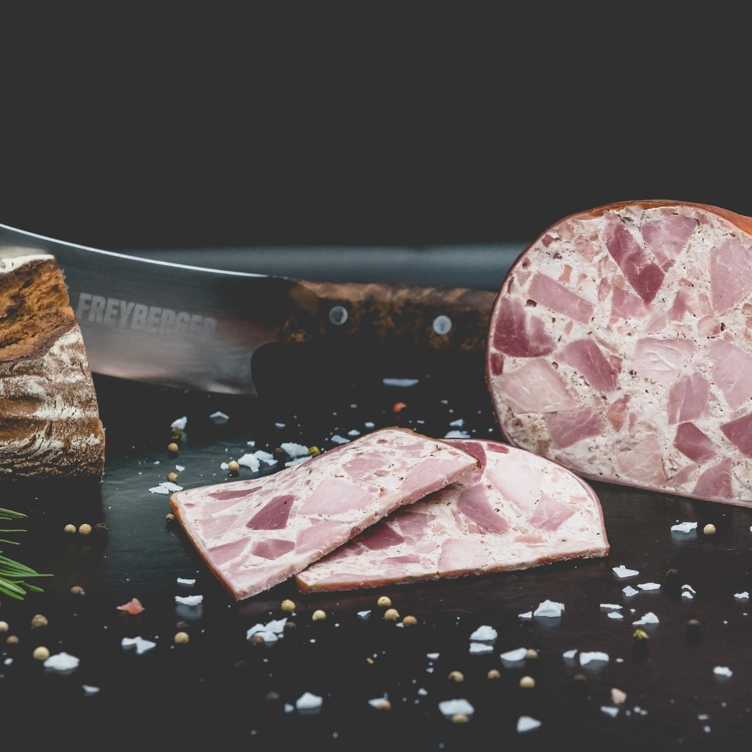 hausgemachter fraenkischer presssack presssack weiss - natürlich von Freyberger