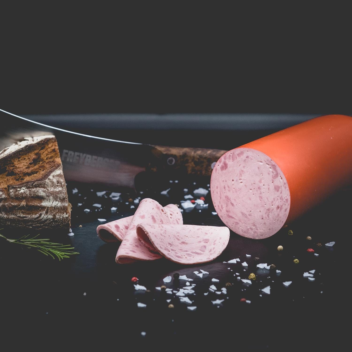 grobe schinkenwurst schinkenwurst grob - natürlich von Freyberger