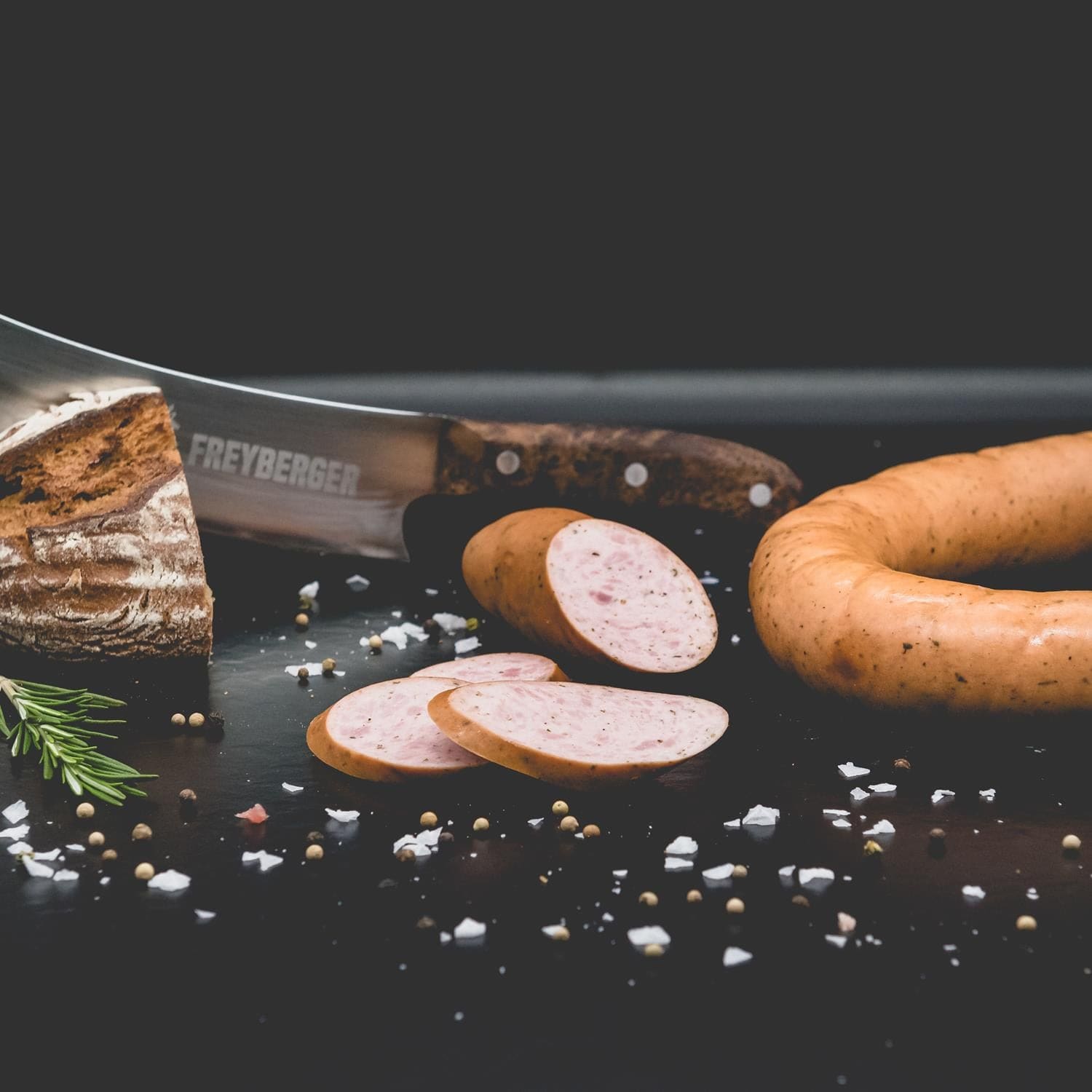 freybergers original hausmacher nuernberger stadtwurst kaufen stadtwurst rot geraeuchert - natürlich von Freyberger