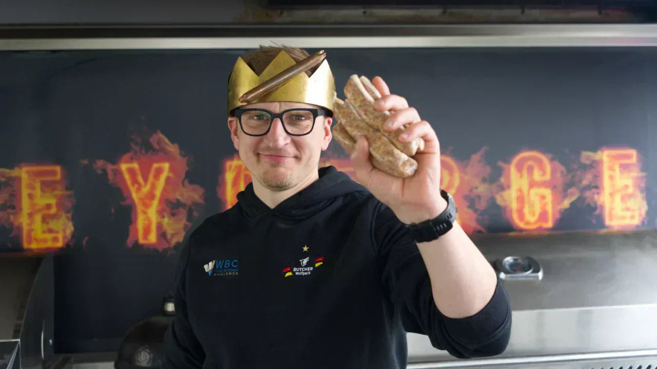 Mit dieser Bratwurst holen wir uns die dritte Krone