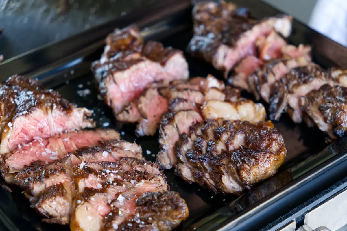 Japanisches Wagyu Steak zubereiten: Grill & Pfanne
