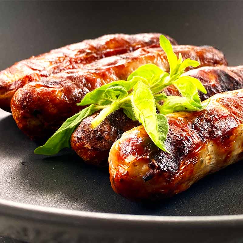 Fraenkische Bratwurst auf Teller
