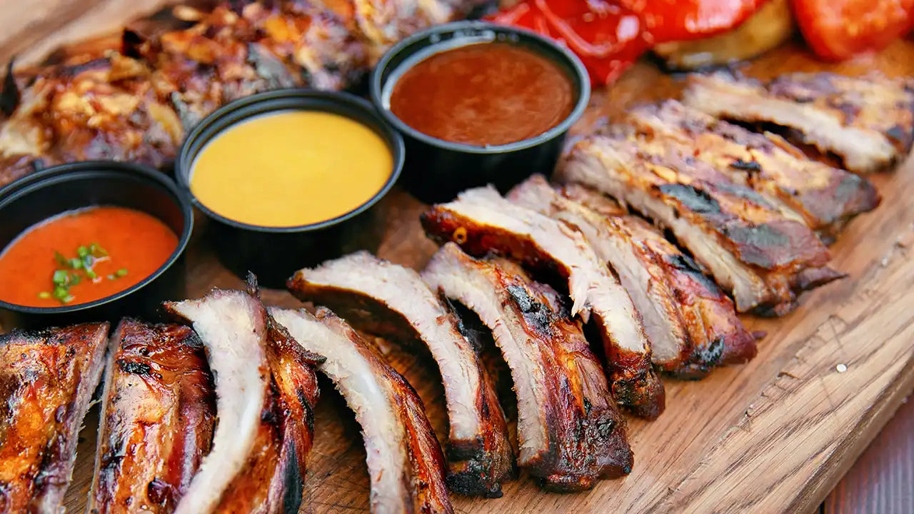 cut ribs mit dips