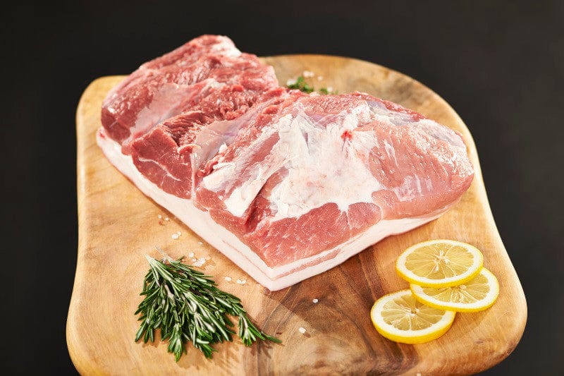 Buy pork shoulder Metzgerei Freyberger in Nuremberg