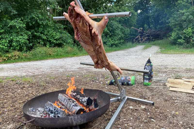asado grill Asado Grill mit Spanferkel - natürlich von Freyberger