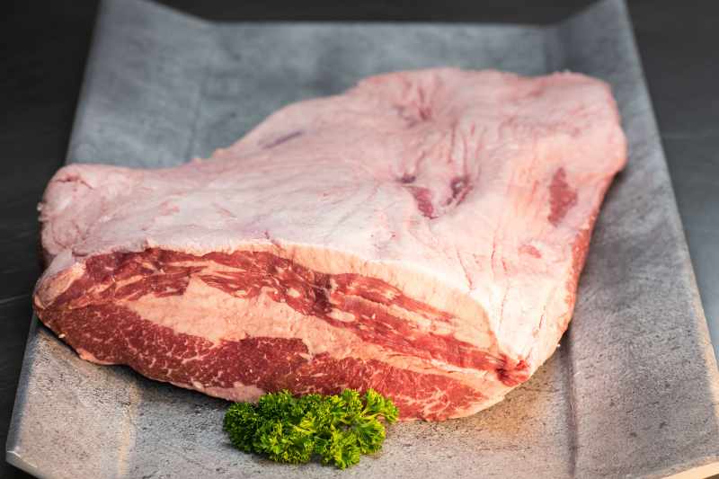 brisket wetaged rinderbrust Rind Brisket Fullpacker - natürlich von Freyberger