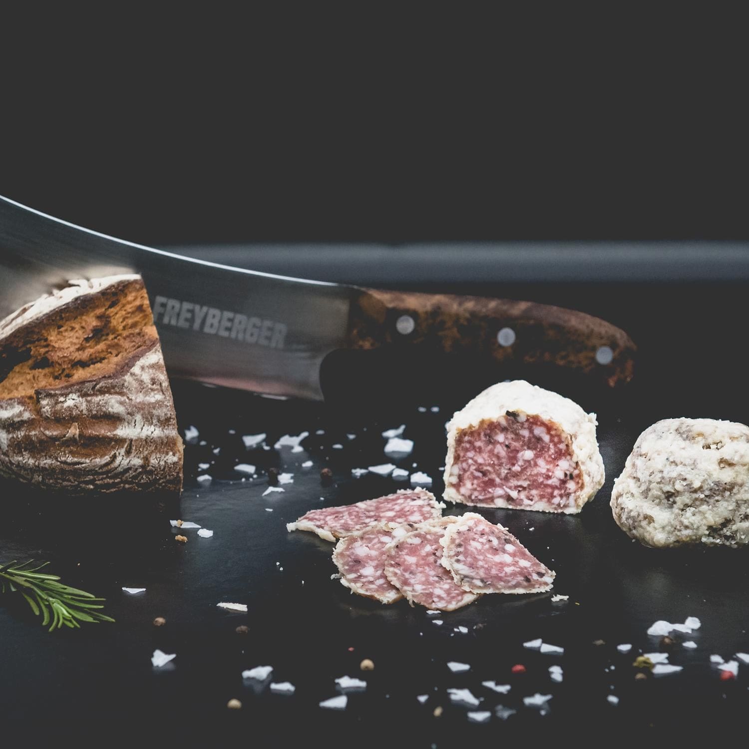 saltufo trueffel salamikugel saltufo trueffel parmesan salami kugel - natürlich von Freyberger